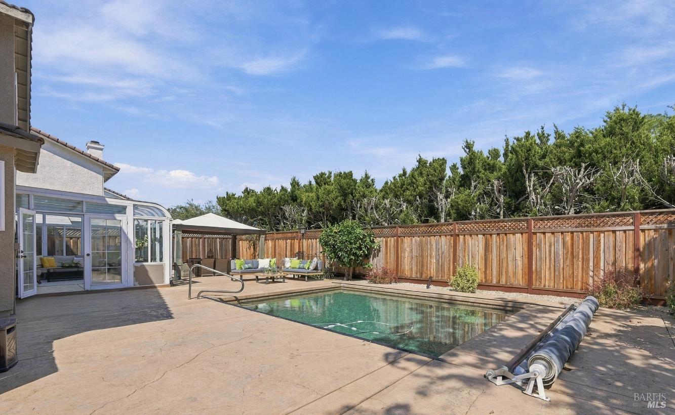 4122 Fireside Court Napa CA 94558