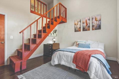 133 W 6th Street Santa Rosa CA 95401