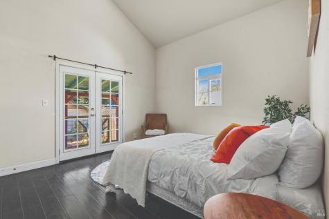 133 W 6th Street Santa Rosa CA 95401