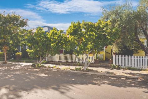133 W 6th Street Santa Rosa CA 95401