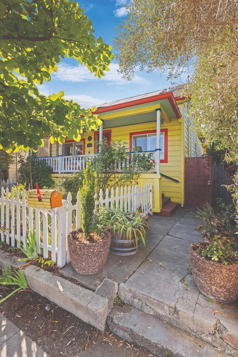 133 W 6th Street Santa Rosa CA 95401