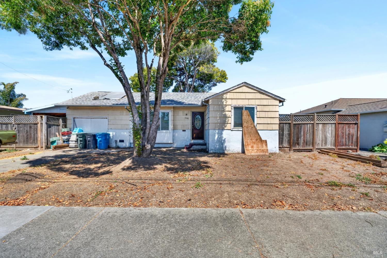 1268 Poplar Street Santa Rosa CA 95407