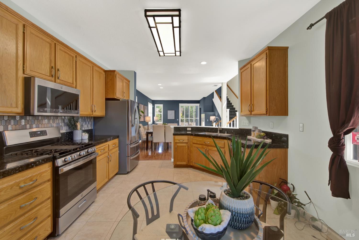 1894 Hummingbird Drive Fairfield CA 94534