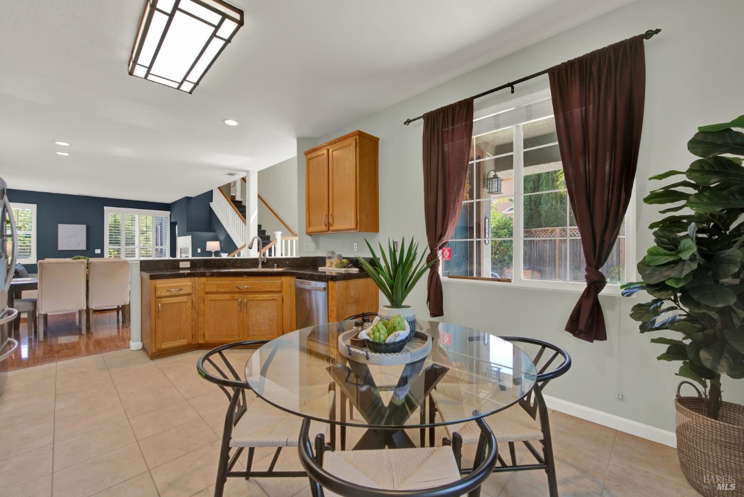 1894 Hummingbird Drive Fairfield CA 94534