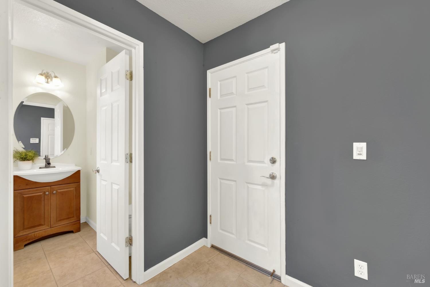 1894 Hummingbird Drive Fairfield CA 94534