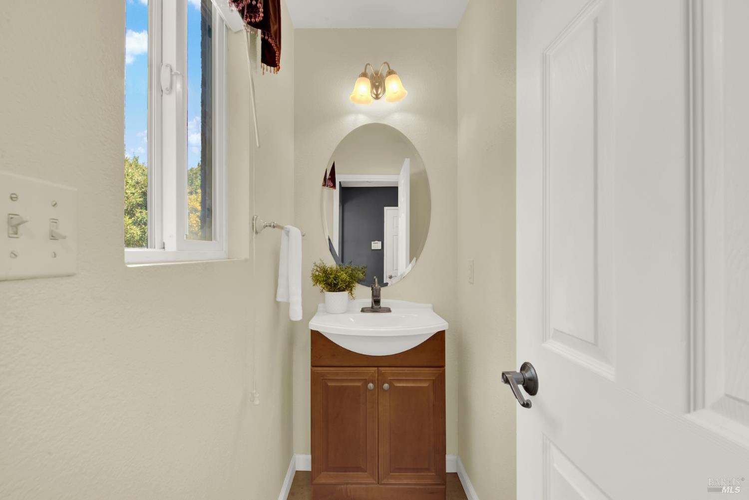 1894 Hummingbird Drive Fairfield CA 94534