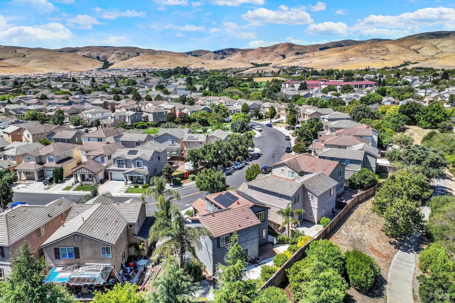 1894 Hummingbird Drive Fairfield CA 94534