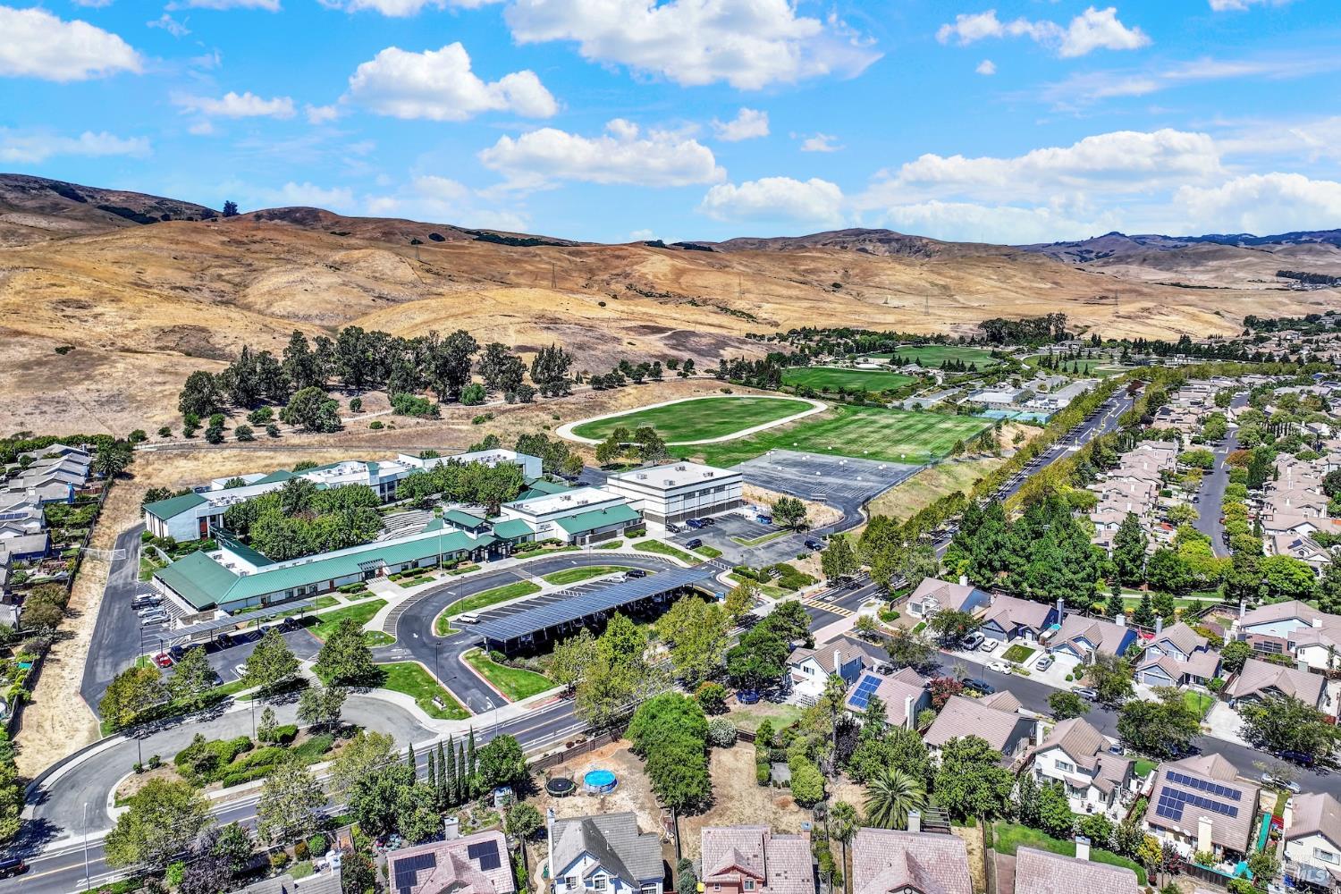 1894 Hummingbird Drive Fairfield CA 94534