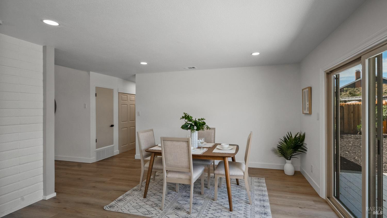 2456 Claret Street Napa CA 94558