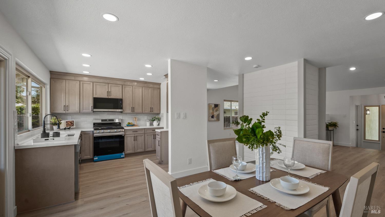 2456 Claret Street Napa CA 94558