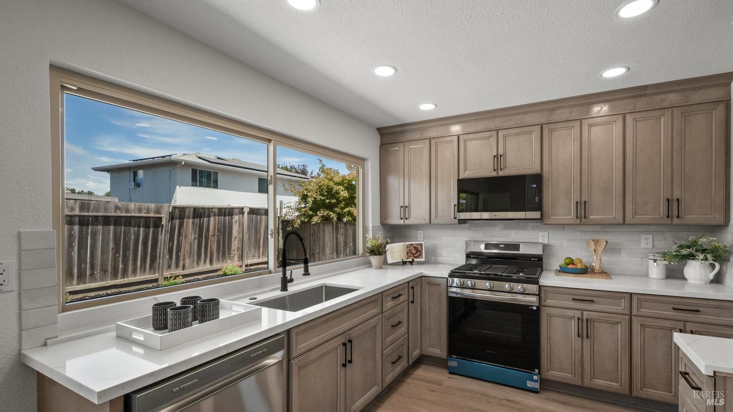 2456 Claret Street Napa CA 94558