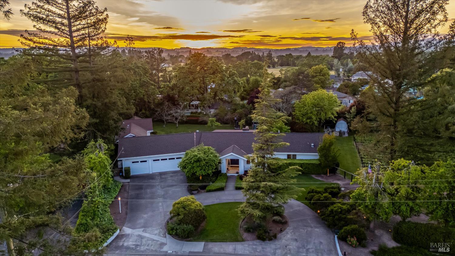 10 Oak Tree Drive Santa Rosa CA 95401