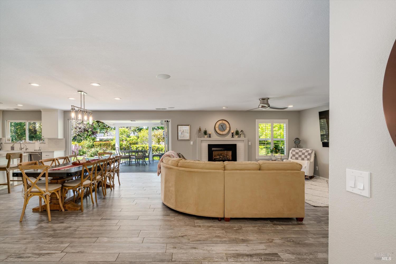 10 Oak Tree Drive Santa Rosa CA 95401
