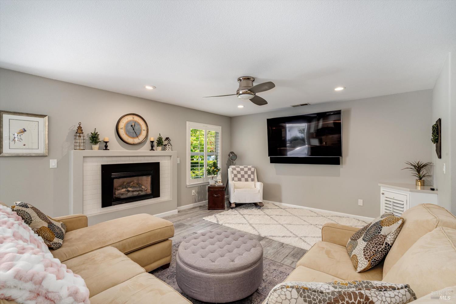 10 Oak Tree Drive Santa Rosa CA 95401