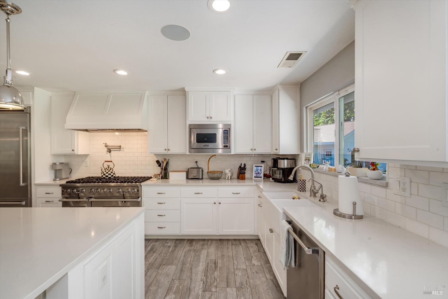 10 Oak Tree Drive Santa Rosa CA 95401