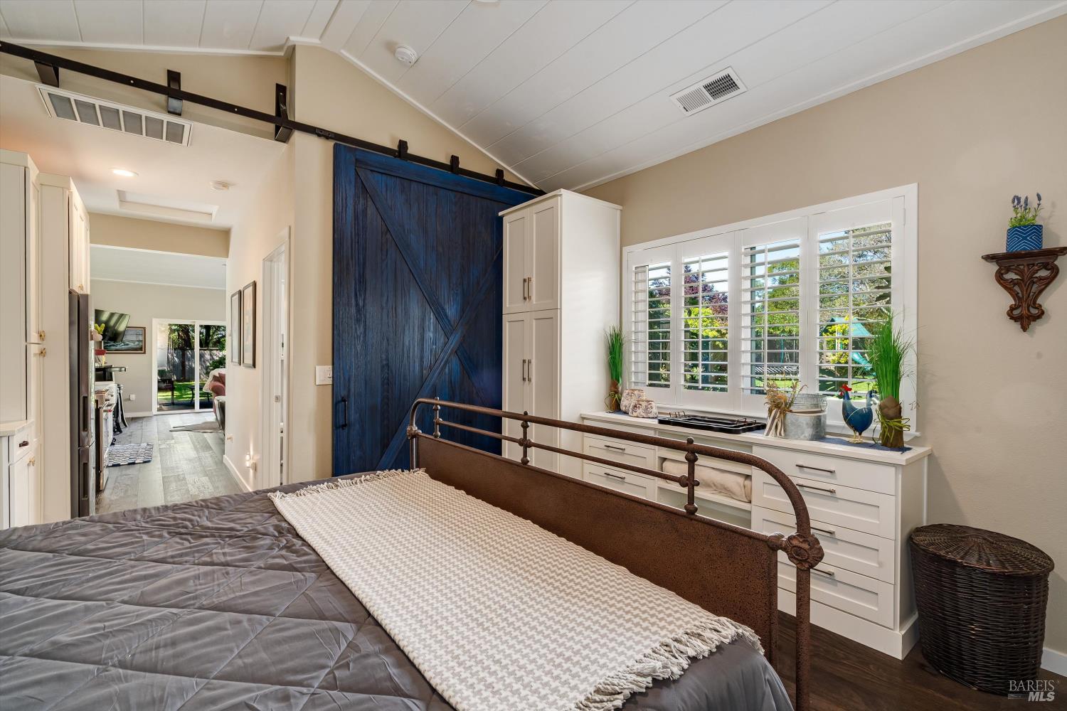 10 Oak Tree Drive Santa Rosa CA 95401