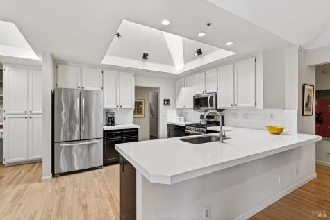412 Fairway Court Healdsburg CA 95448