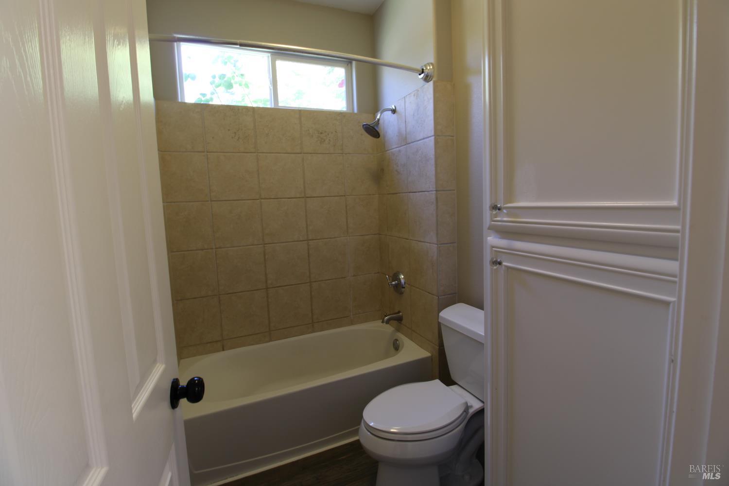 3500 Kendell Hill Drive Santa Rosa CA 95404