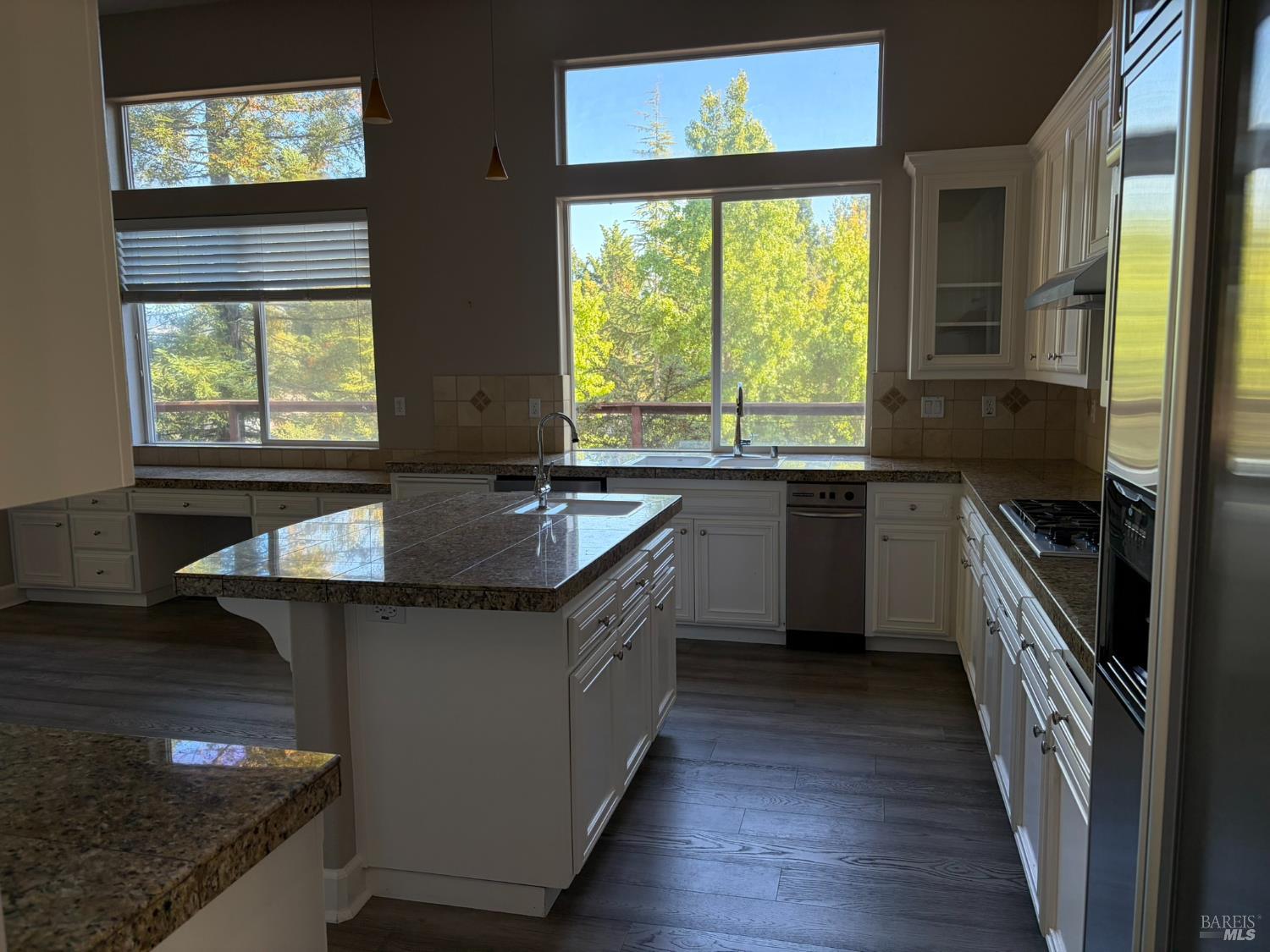 3500 Kendell Hill Drive Santa Rosa CA 95404