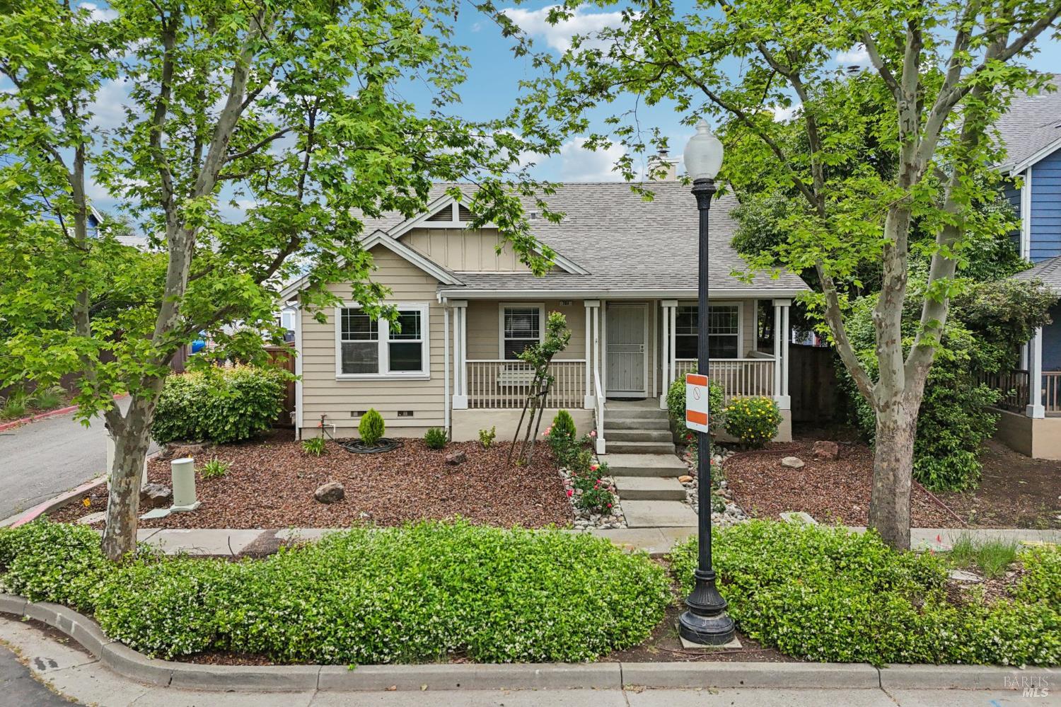 704 Bay Street Suisun City CA 94585