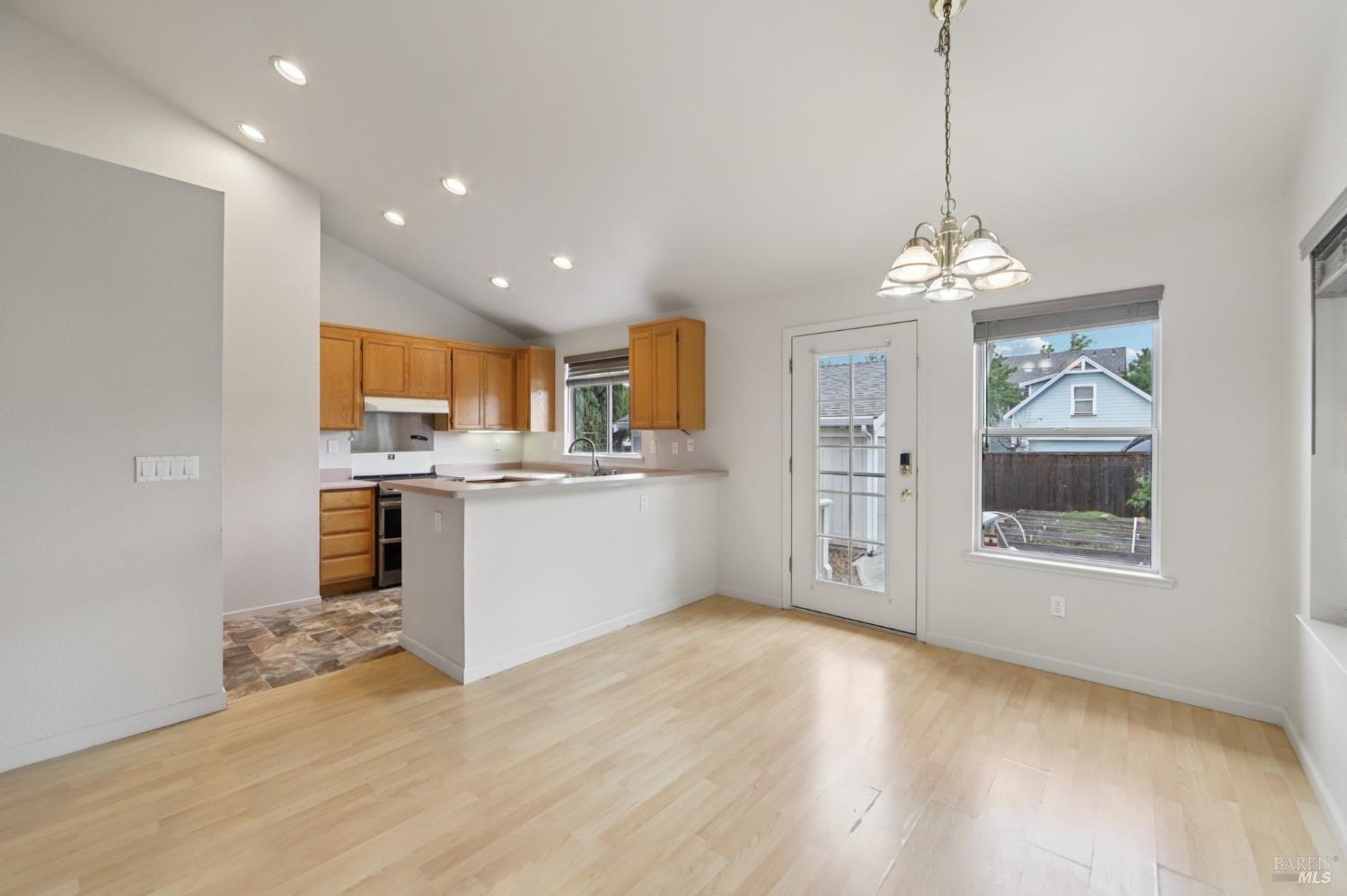 704 Bay Street Suisun City CA 94585