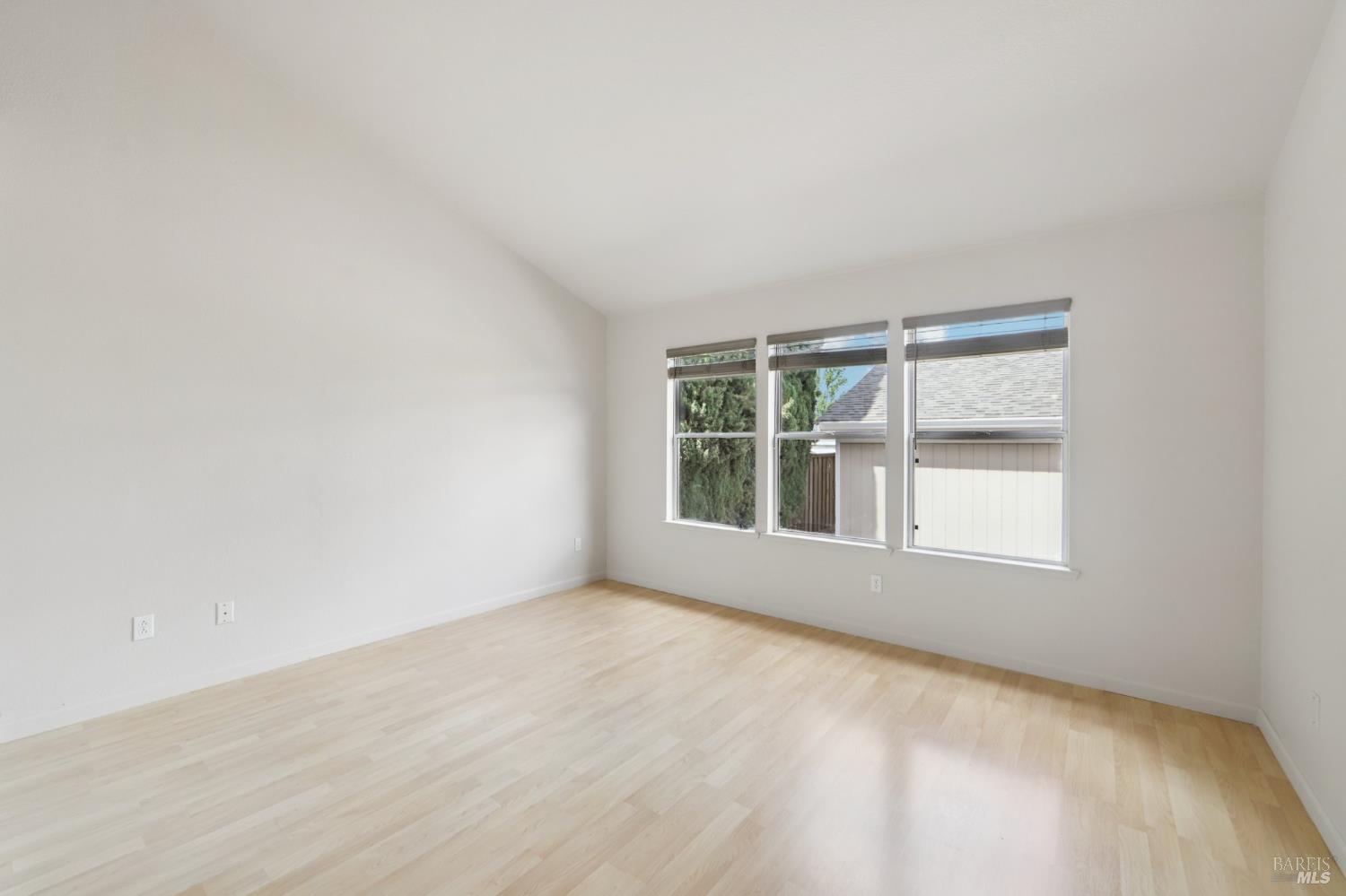 704 Bay Street Suisun City CA 94585