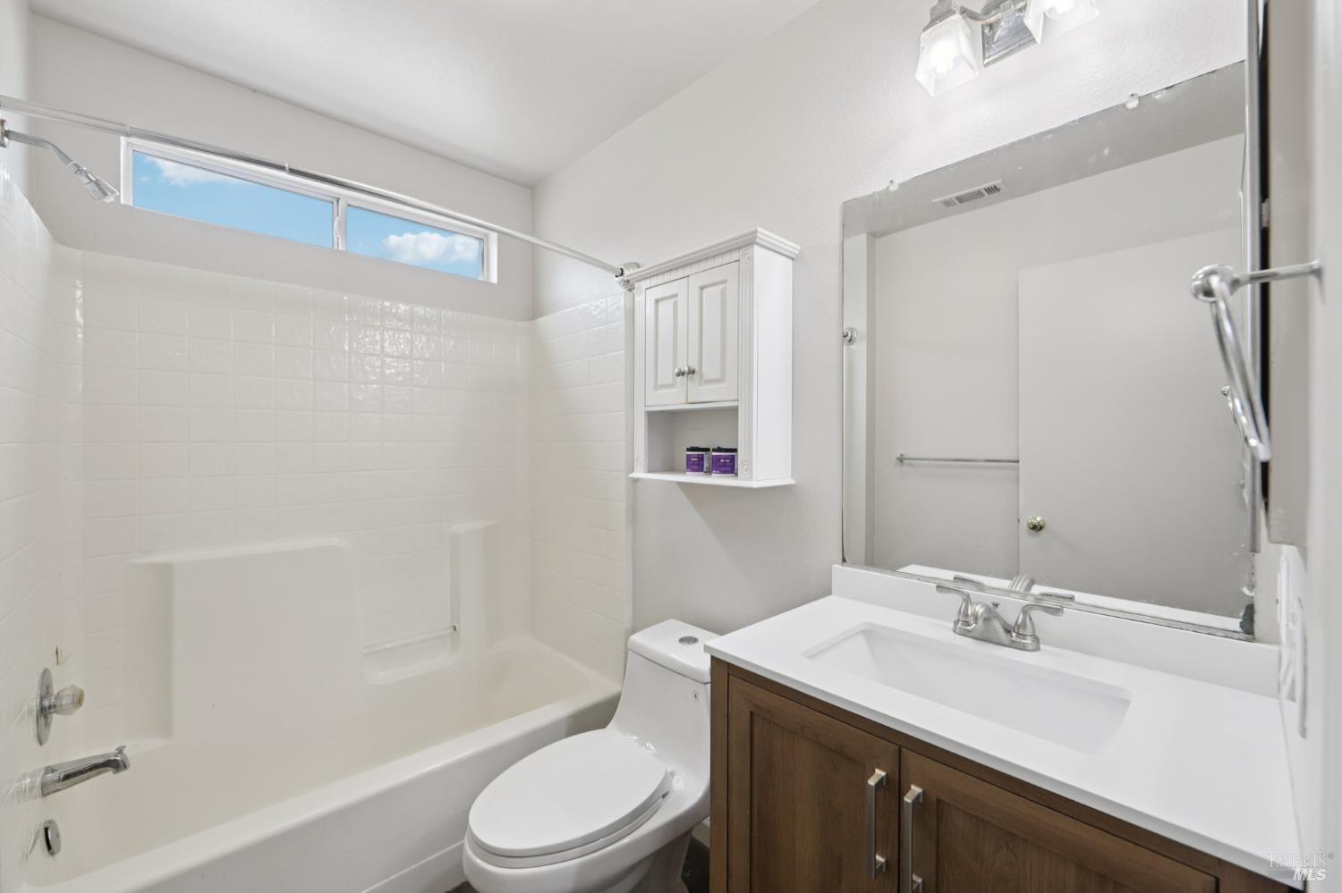 704 Bay Street Suisun City CA 94585