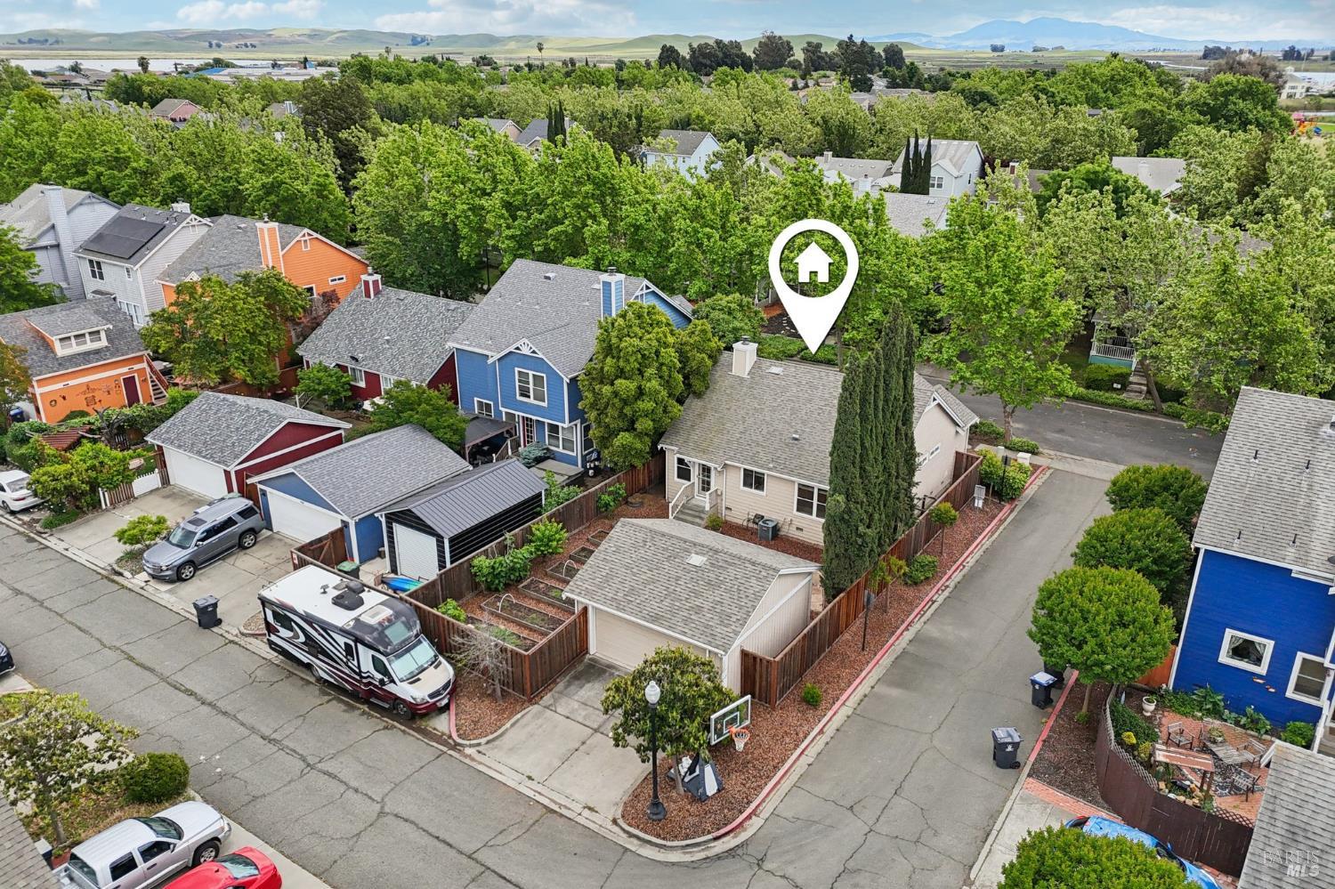 704 Bay Street Suisun City CA 94585