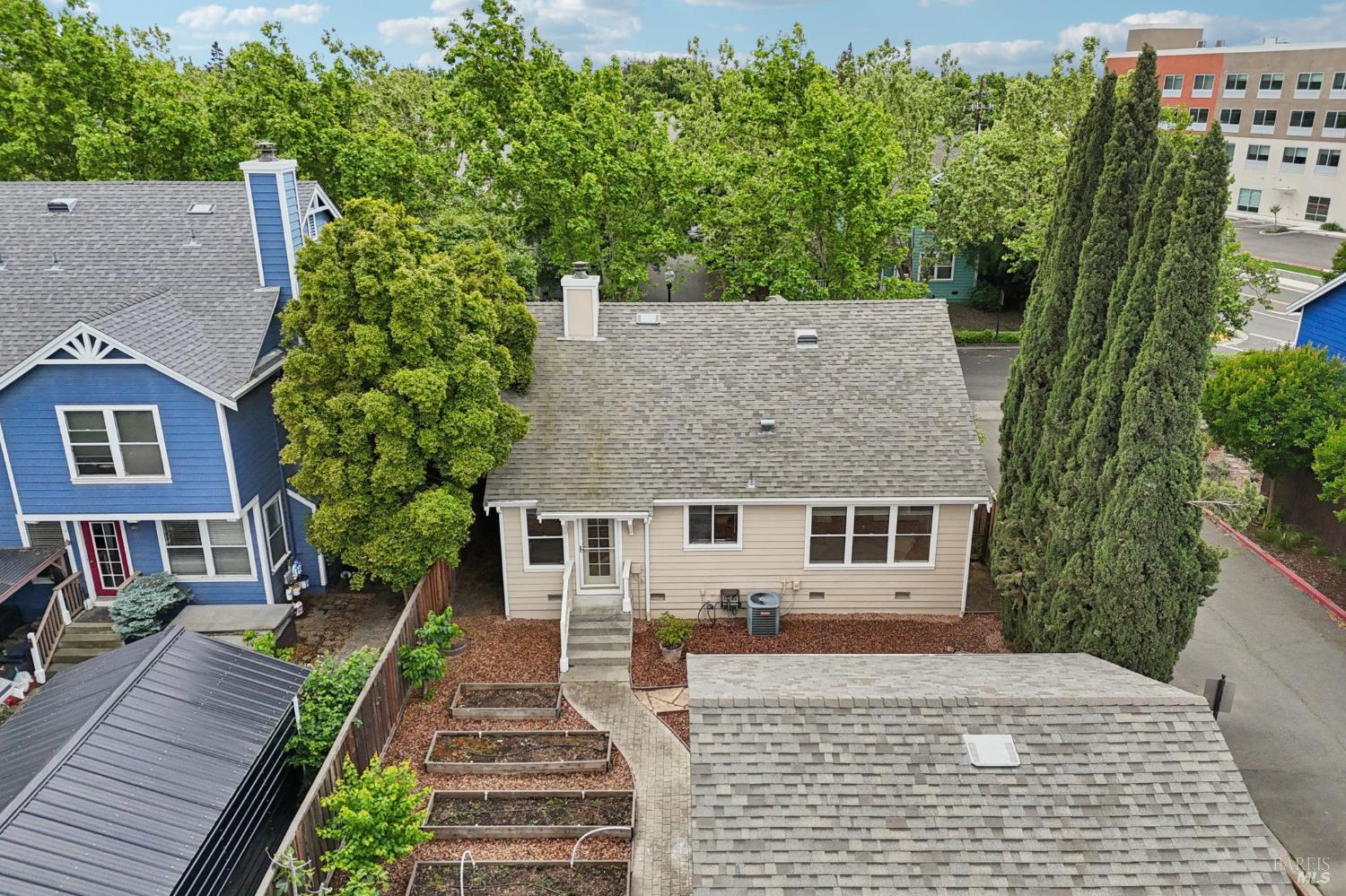 704 Bay Street Suisun City CA 94585