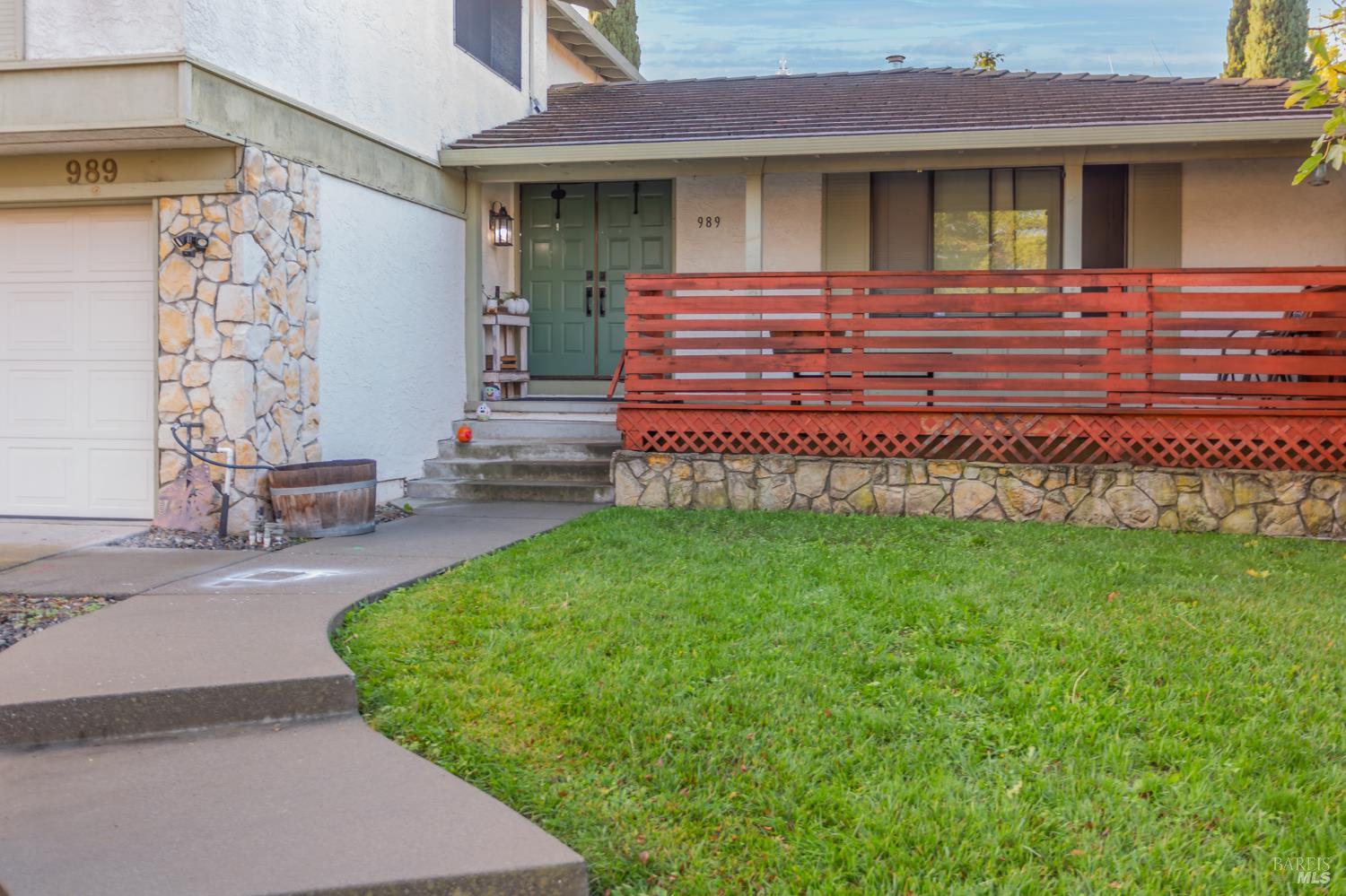 989 Suffolk Way Fairfield CA 94533