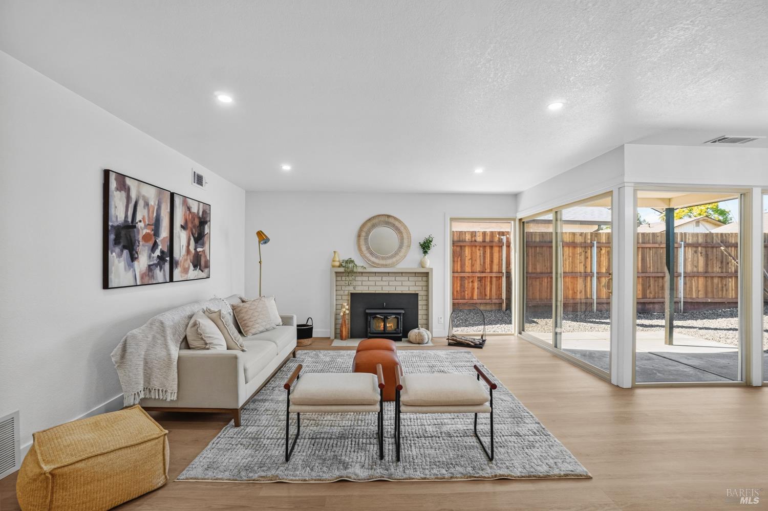 442 Elder Street Vacaville CA 95688