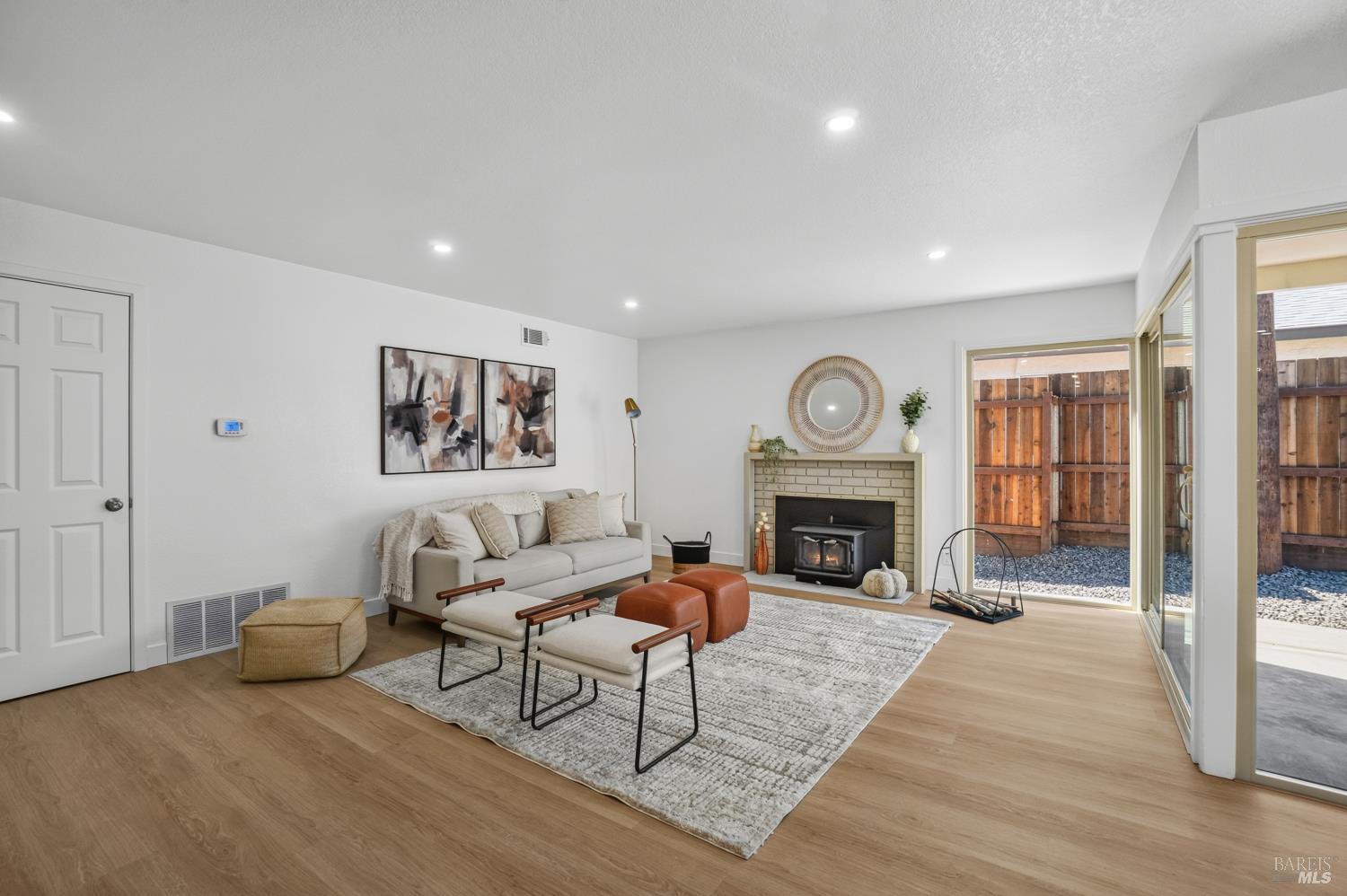 442 Elder Street Vacaville CA 95688