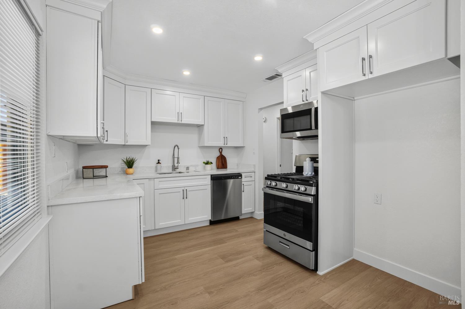 442 Elder Street Vacaville CA 95688