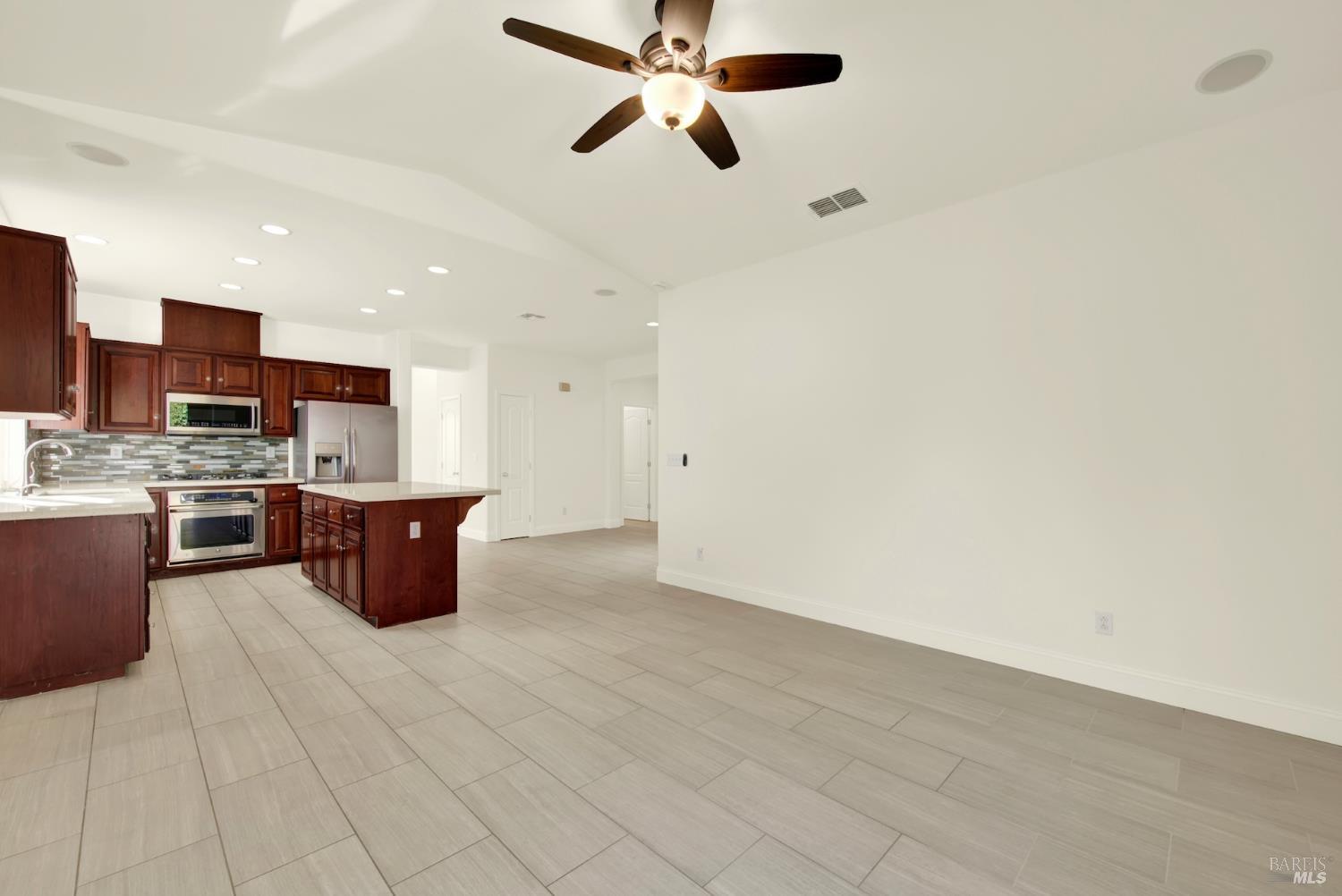 2590 Rowe Drive Fairfield CA 94533