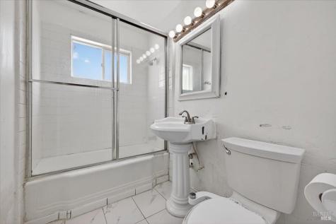 1048 San Clemente Drive Santa Rosa CA 95404