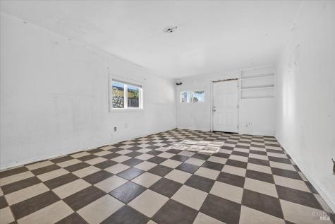 1048 San Clemente Drive Santa Rosa CA 95404