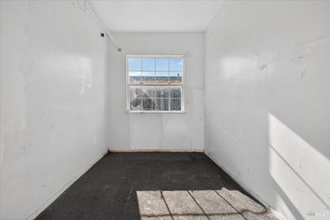 1048 San Clemente Drive Santa Rosa CA 95404