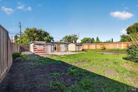 1048 San Clemente Drive Santa Rosa CA 95404