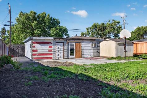 1048 San Clemente Drive Santa Rosa CA 95404