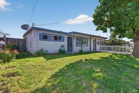 1048 San Clemente Drive Santa Rosa CA 95404