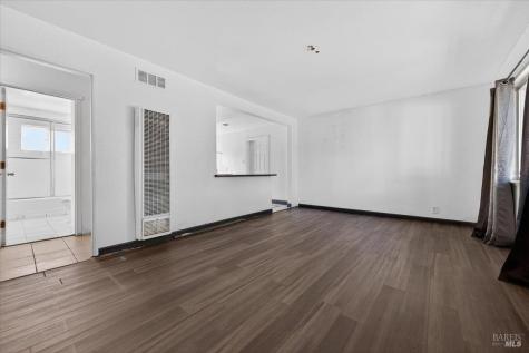1048 San Clemente Drive Santa Rosa CA 95404