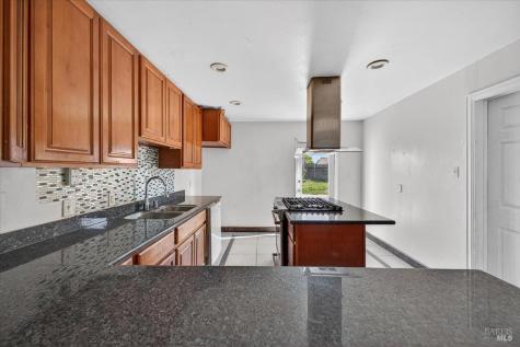 1048 San Clemente Drive Santa Rosa CA 95404