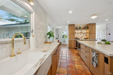 543 Avenue Del Oro Sonoma CA 95476