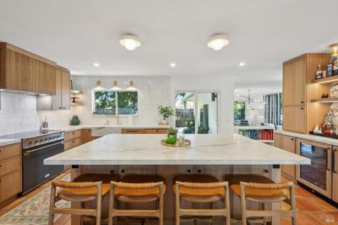 543 Avenue Del Oro Sonoma CA 95476