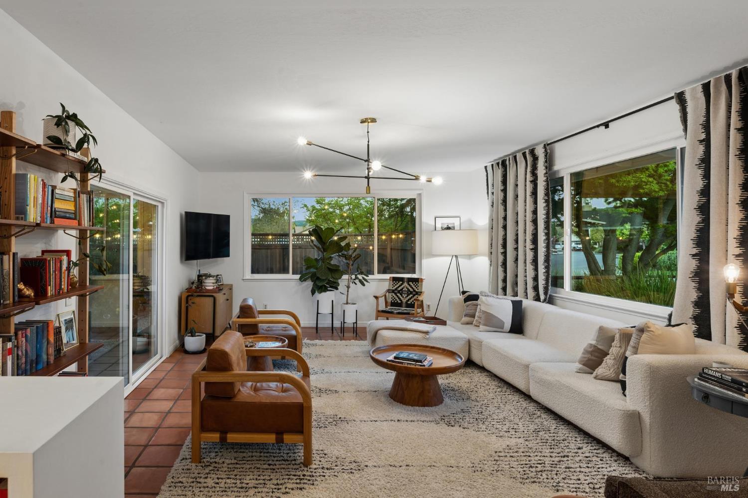 543 Avenue Del Oro Sonoma CA 95476