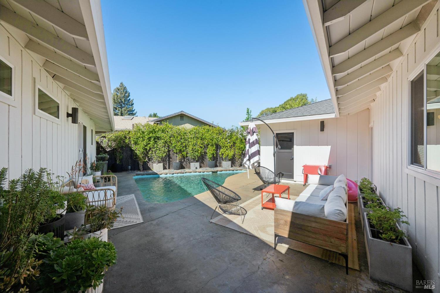 543 Avenue Del Oro Sonoma CA 95476