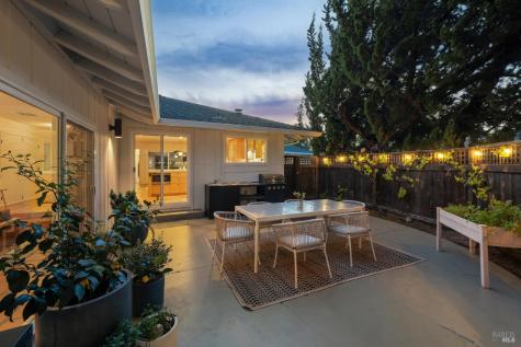 543 Avenue Del Oro Sonoma CA 95476