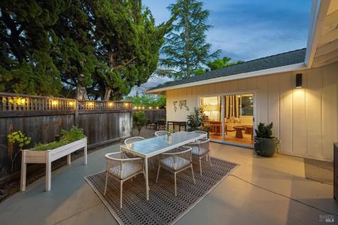 543 Avenue Del Oro Sonoma CA 95476