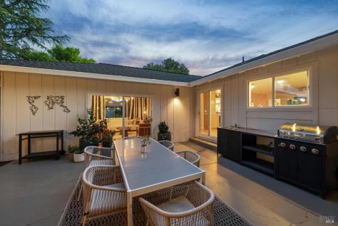 543 Avenue Del Oro Sonoma CA 95476