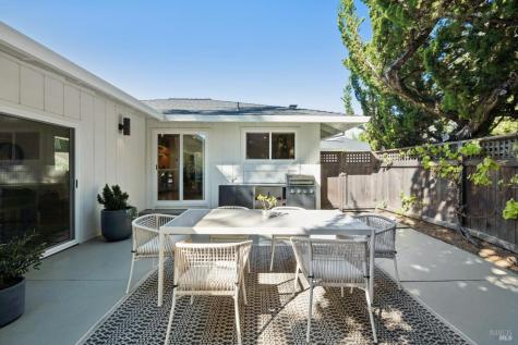 543 Avenue Del Oro Sonoma CA 95476